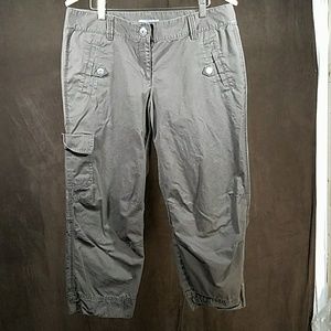 Ann Taylor signature fit size 8 capri pants
